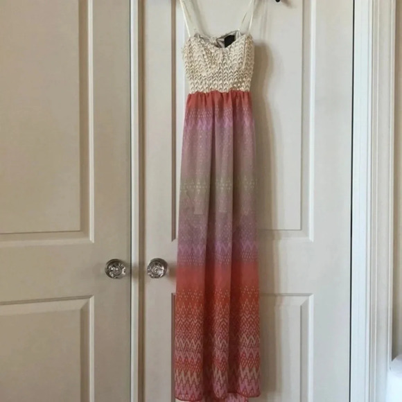 Dresses & Skirts - Maxi dress woman’s size small